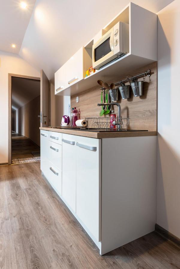 Nisa Apartments Nova Lesna Ngoại thất bức ảnh